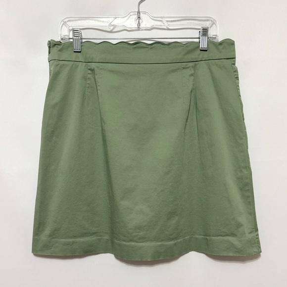 Brooks Brothers 346 Women’s Skirt Scalloped Pockets Short
Green Size 10 - Picture 12 of 12